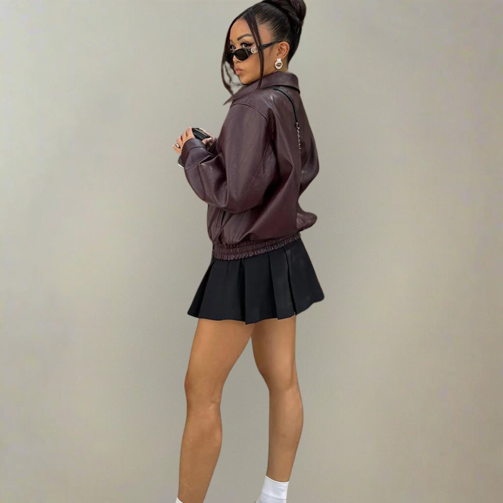 Styl streetwear z kurtką Berry Luxe