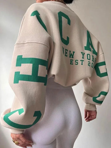 Chicago Vibes bluza beżowa z zielonym nadrukiem